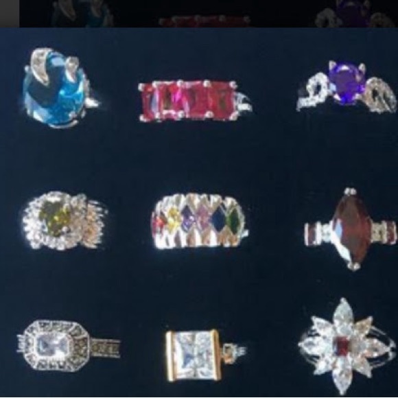 JCPenny Buyout! Wholesale Ring Lots! 10 High End Costume Rings. $99.00 - Picture 3 of 4